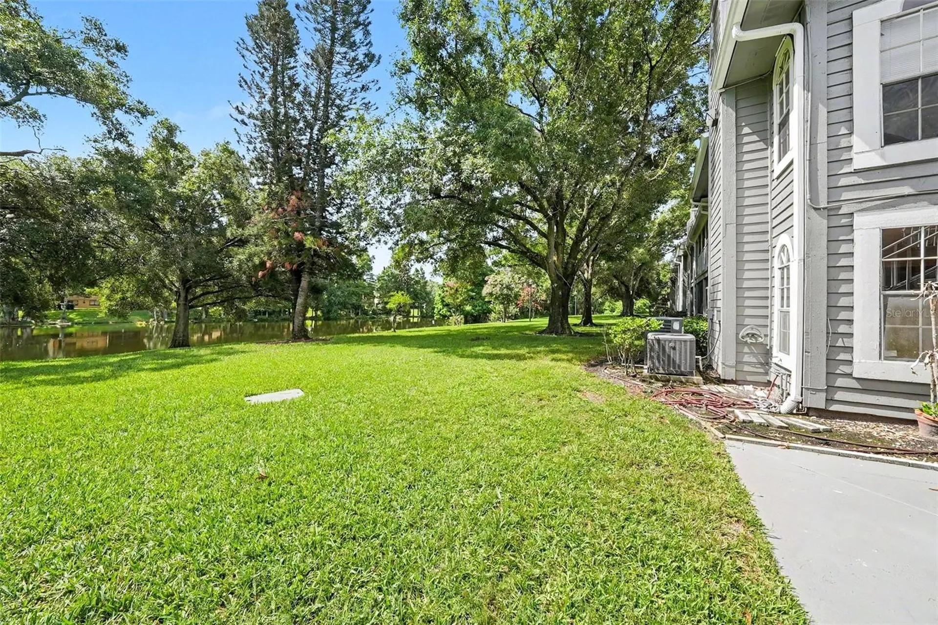 11805 Skylake Place Tampa FL 33617