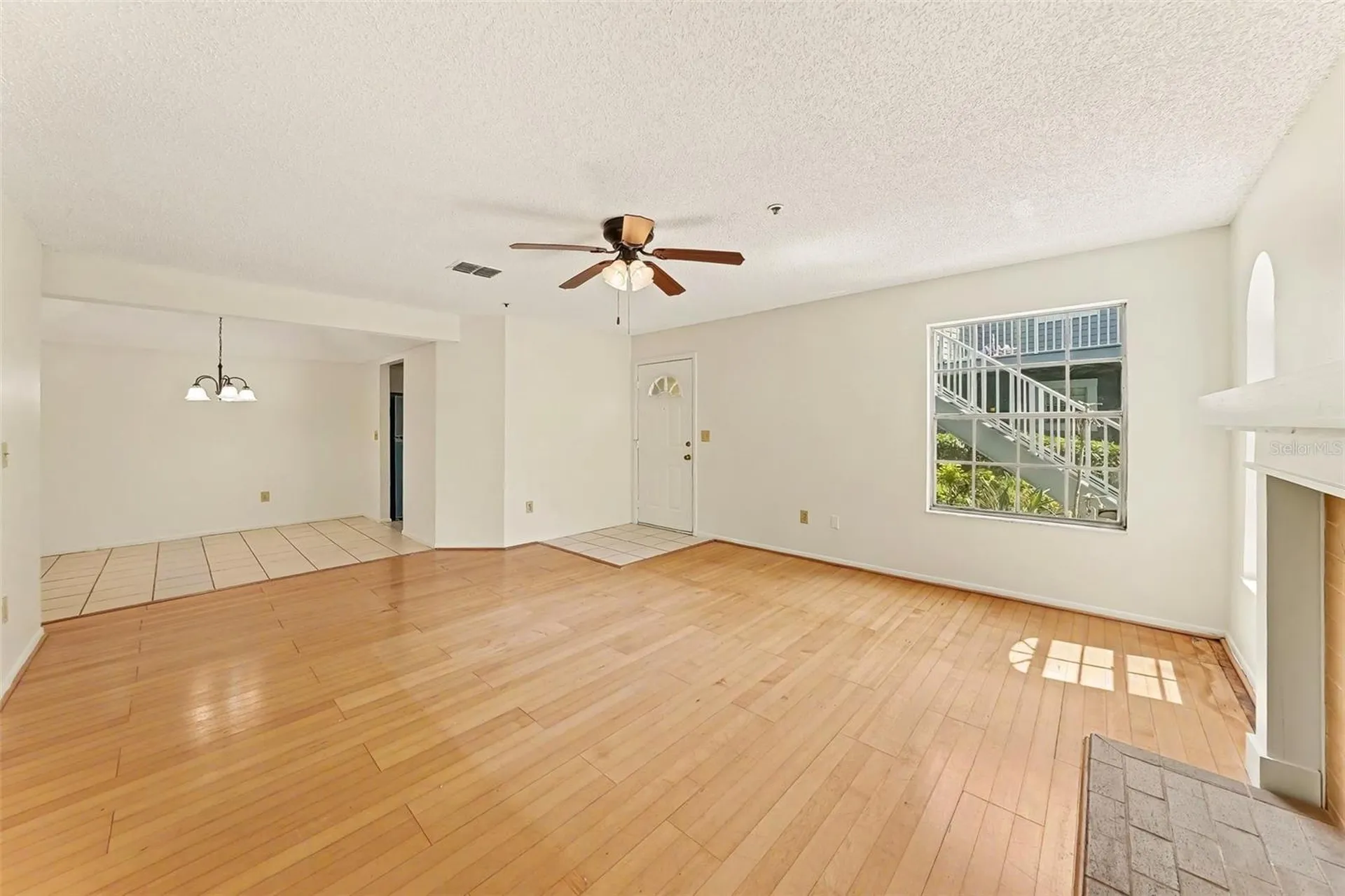 11805 Skylake Place Tampa FL 33617