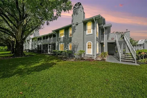11805 Skylake Place Tampa FL 33617