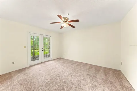 11805 Skylake Place Tampa FL 33617