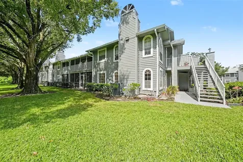11805 Skylake Place Tampa FL 33617