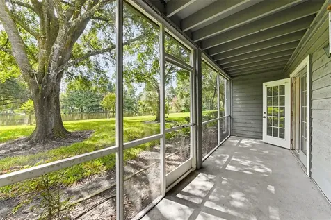 11805 Skylake Place Tampa FL 33617