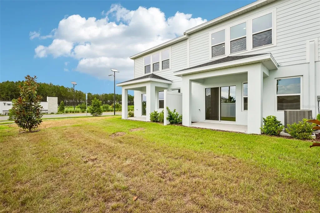 6848 Holcombe Down Drive Zephyrhills FL 33541