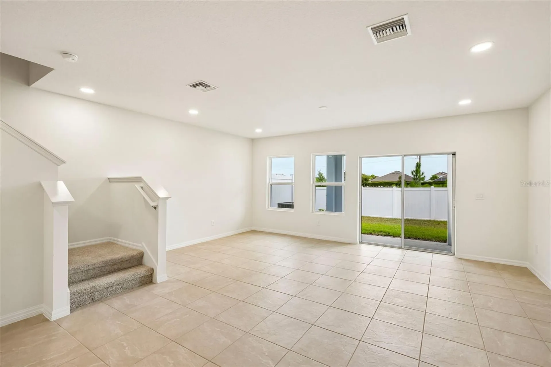 6848 Holcombe Down Drive Zephyrhills FL 33541