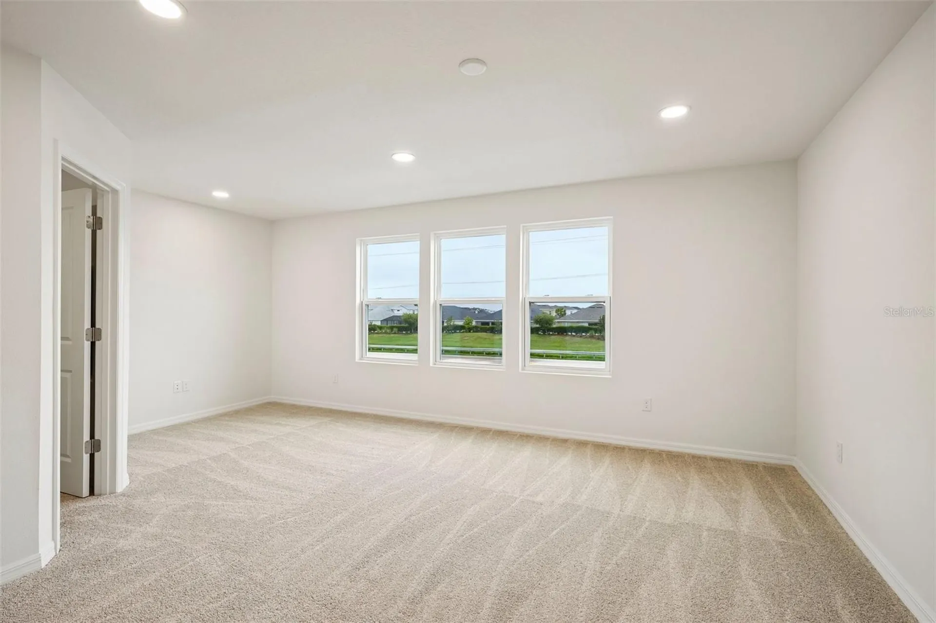 6848 Holcombe Down Drive Zephyrhills FL 33541