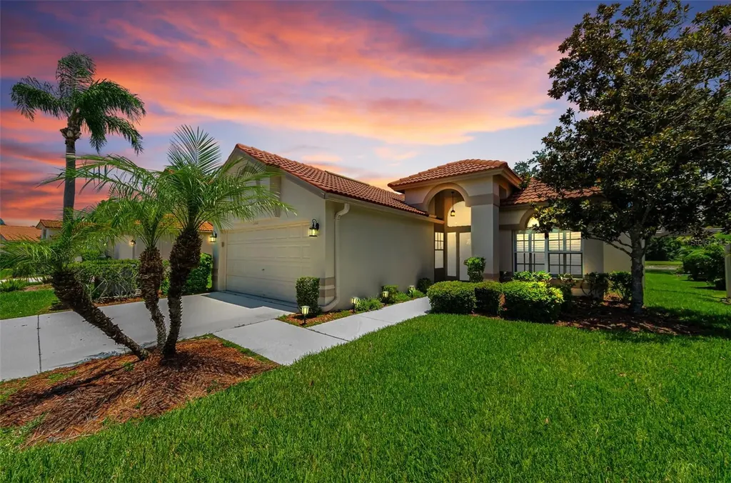 1111 Dartford Drive Tarpon Springs FL 34688