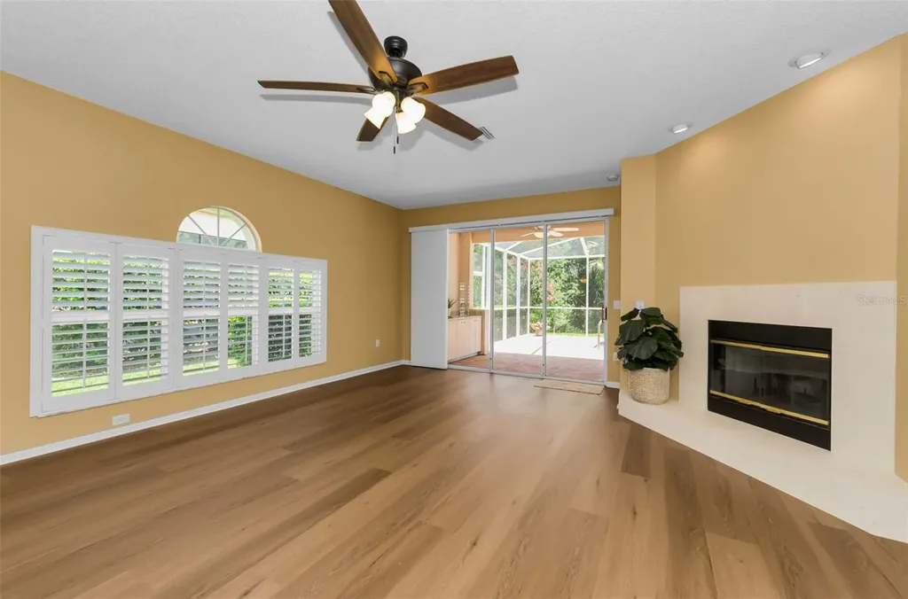 1111 Dartford Drive Tarpon Springs FL 34688