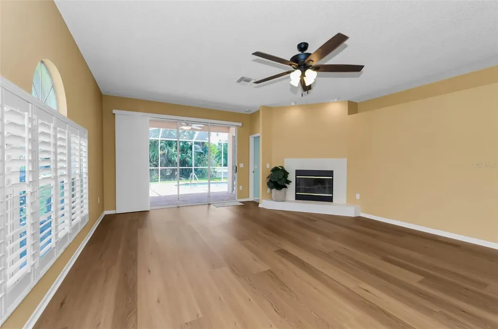1111 Dartford Drive Tarpon Springs FL 34688