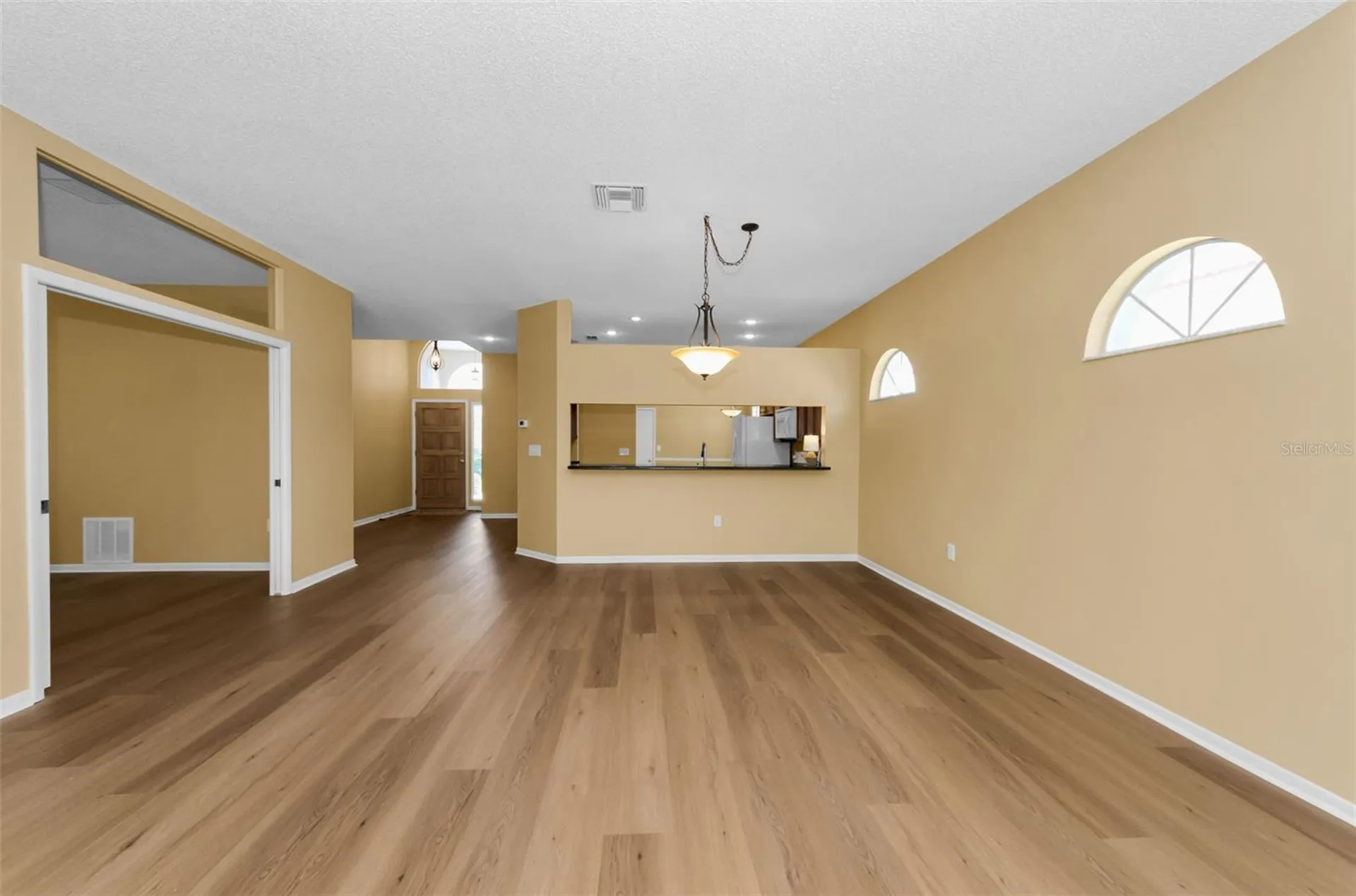 1111 Dartford Drive Tarpon Springs FL 34688