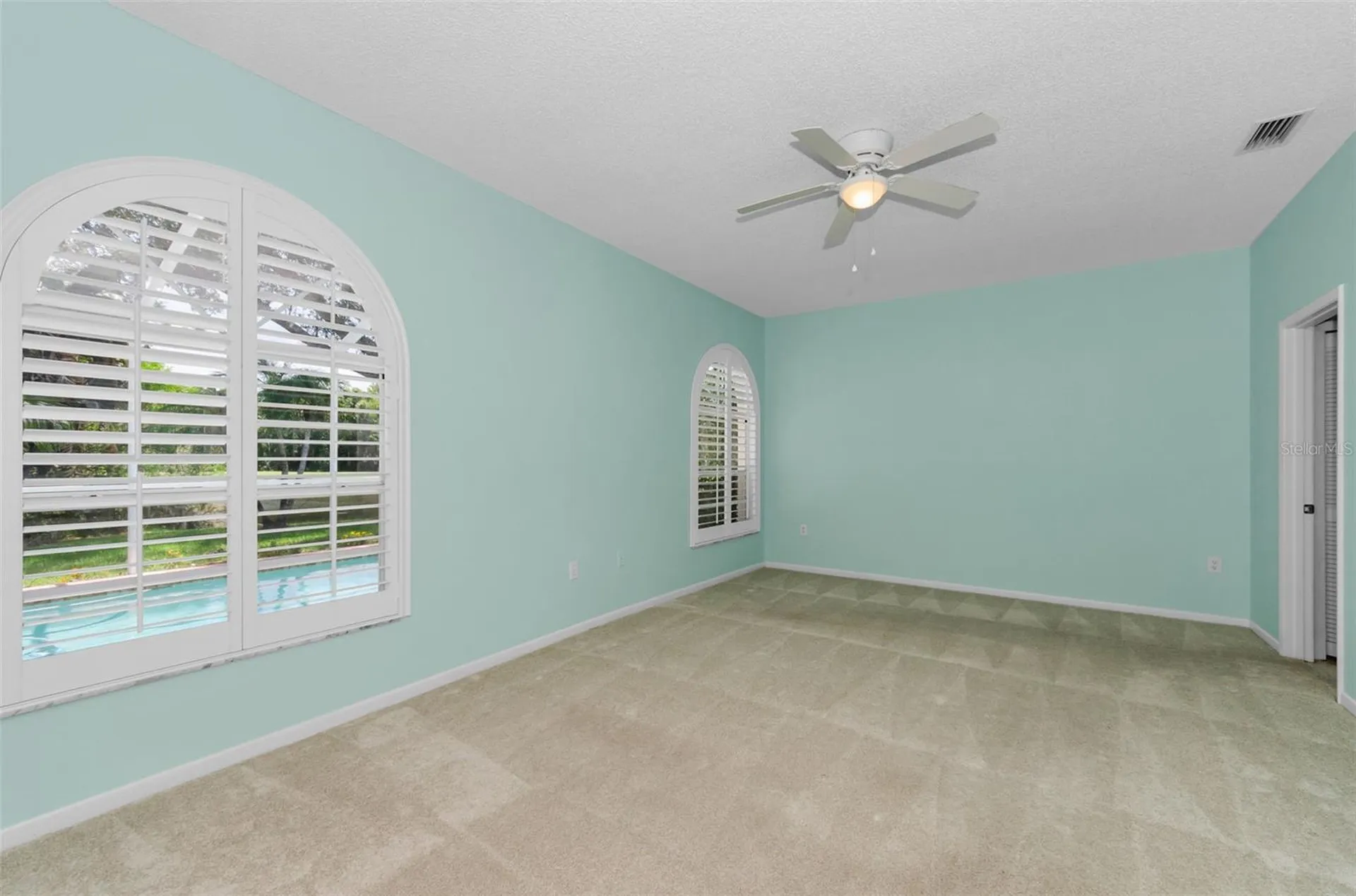 1111 Dartford Drive Tarpon Springs FL 34688