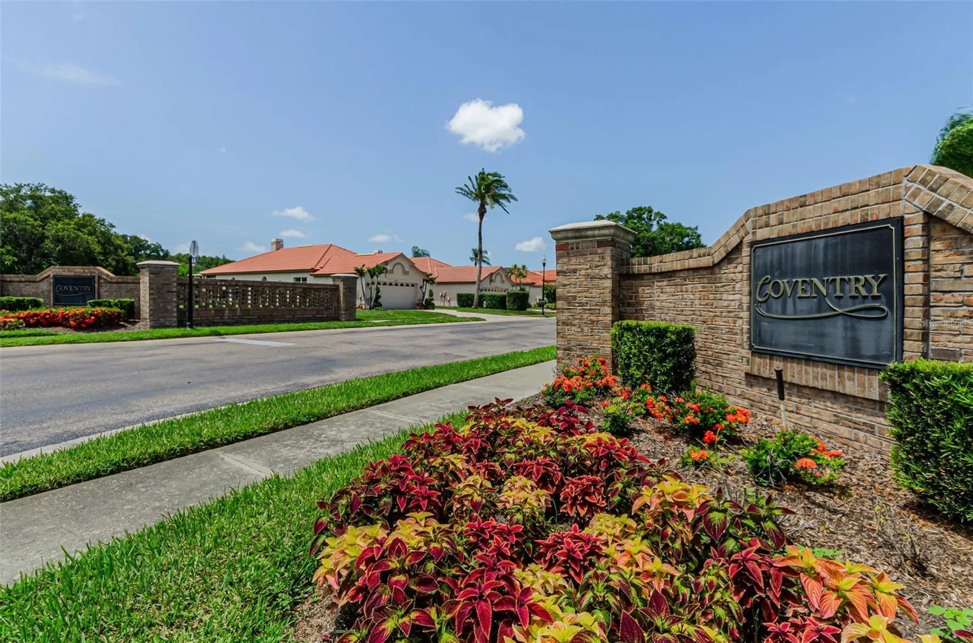 1111 Dartford Drive Tarpon Springs FL 34688