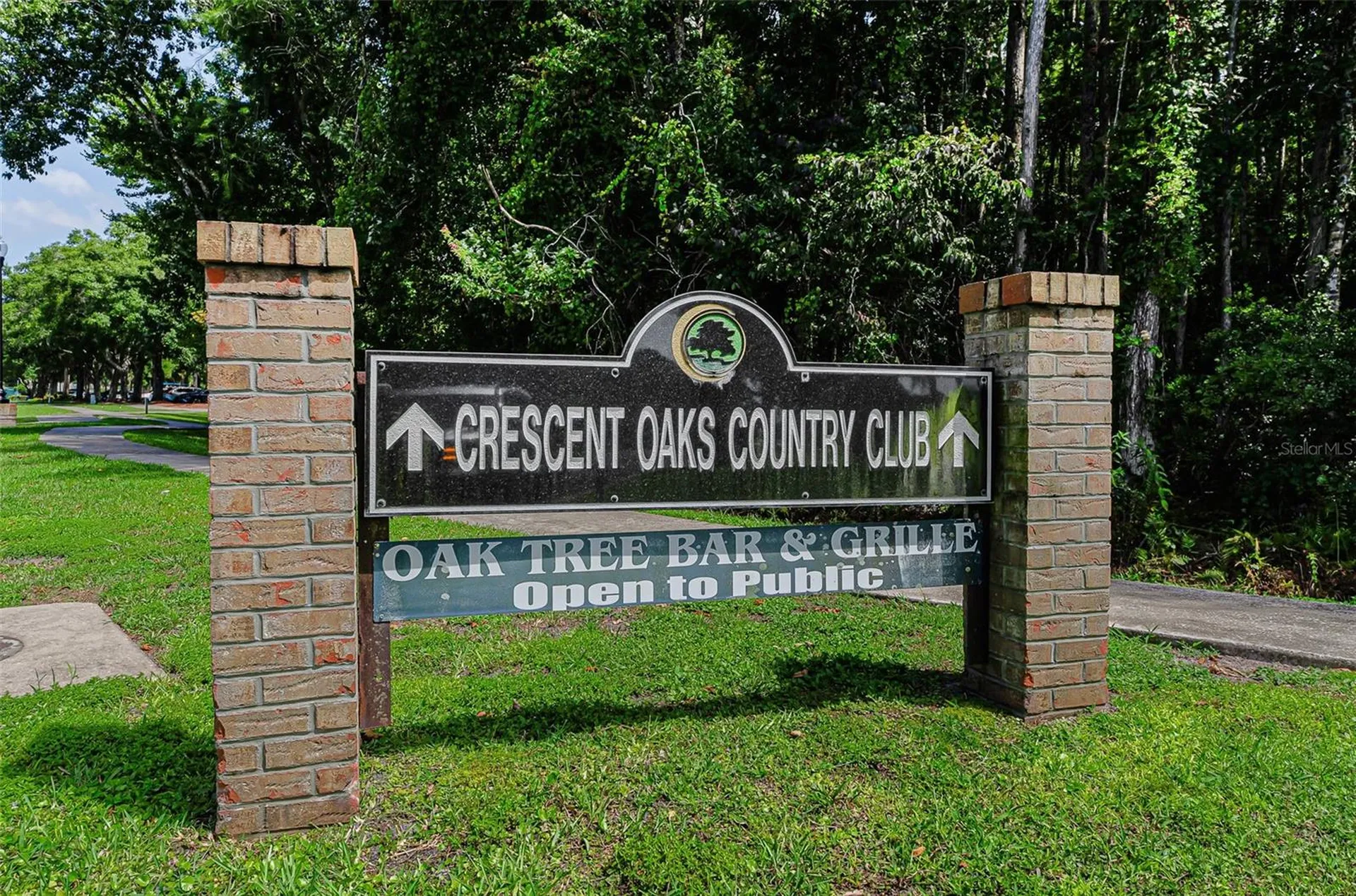 1111 Dartford Drive Tarpon Springs FL 34688