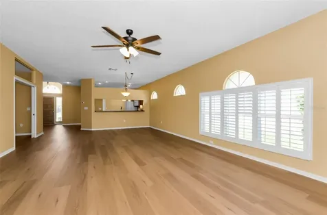 1111 Dartford Drive Tarpon Springs FL 34688