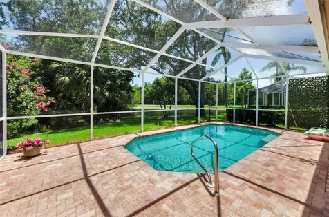 1111 Dartford Drive Tarpon Springs FL 34688