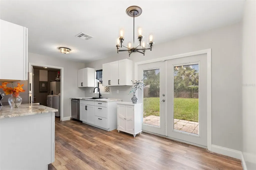 1218 E New Orleans Avenue Tampa FL 33603