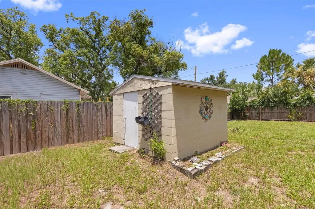 1218 E New Orleans Avenue Tampa FL 33603