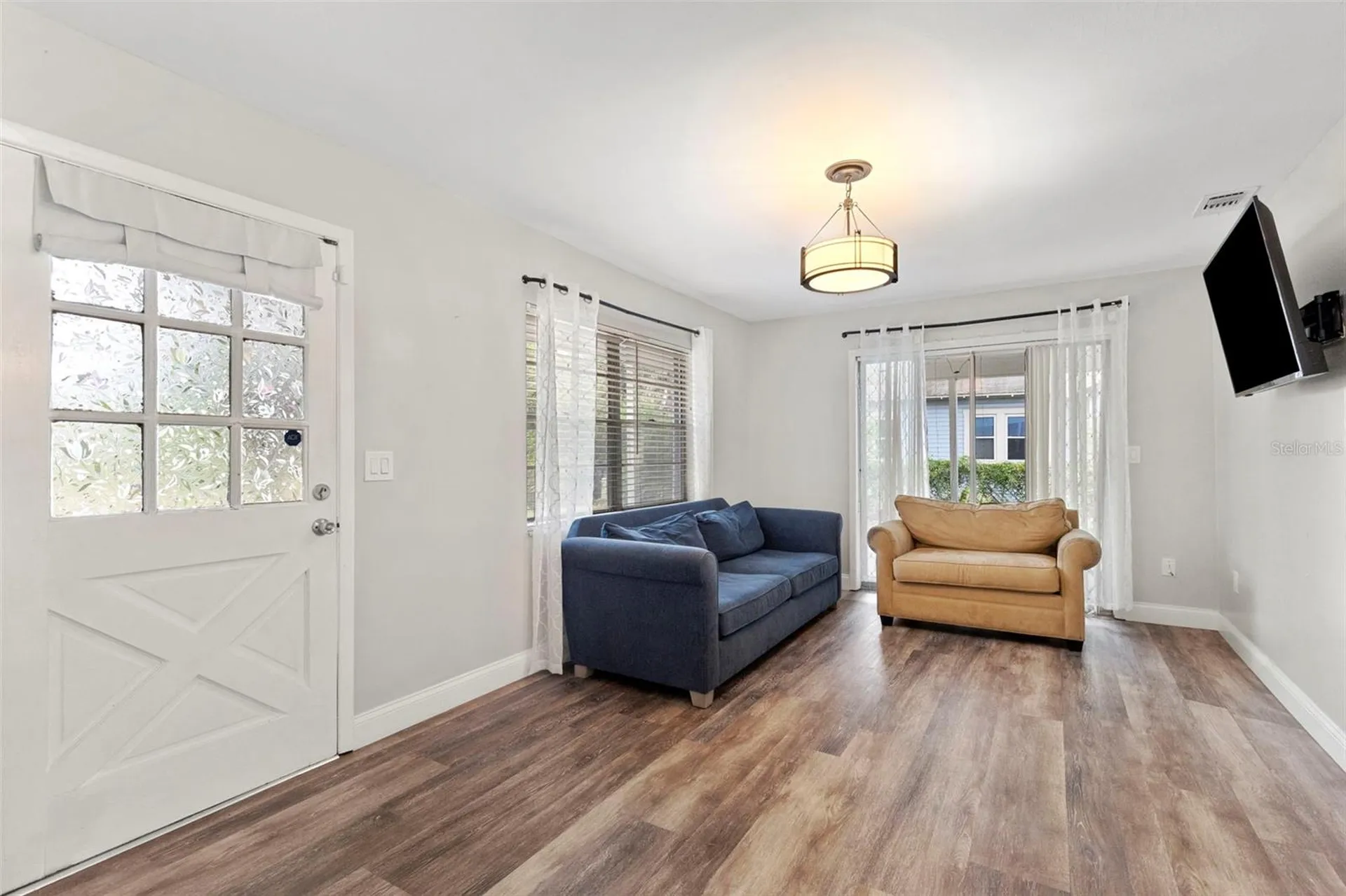 1218 E New Orleans Avenue Tampa FL 33603