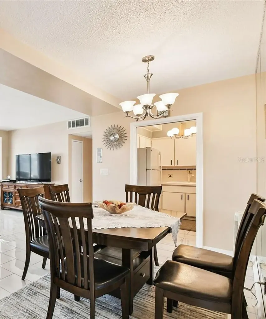 31 Island Way Clearwater Beach FL 33767