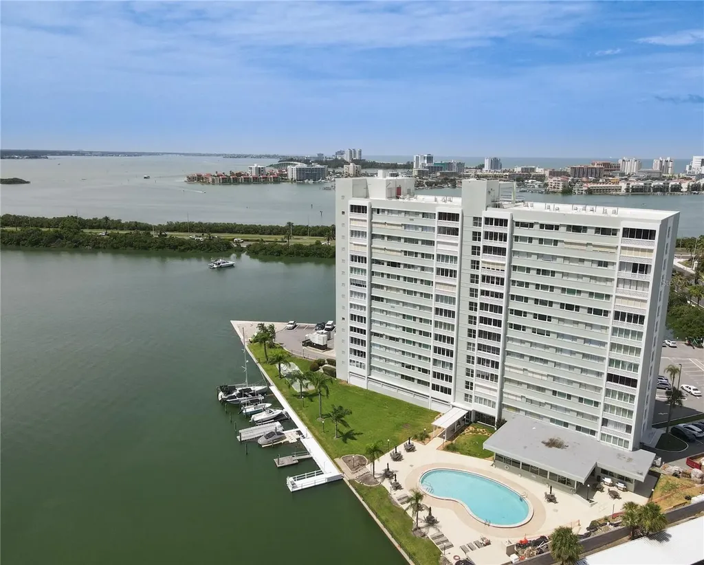 31 Island Way Clearwater Beach FL 33767