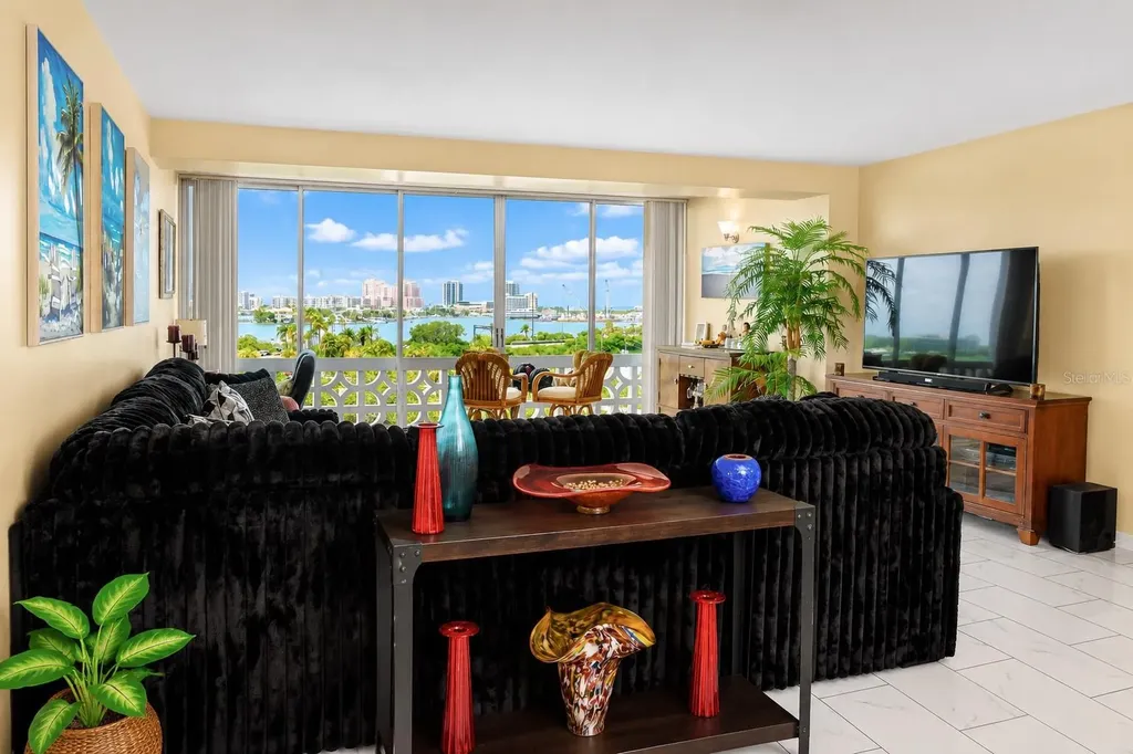 31 Island Way Clearwater Beach FL 33767