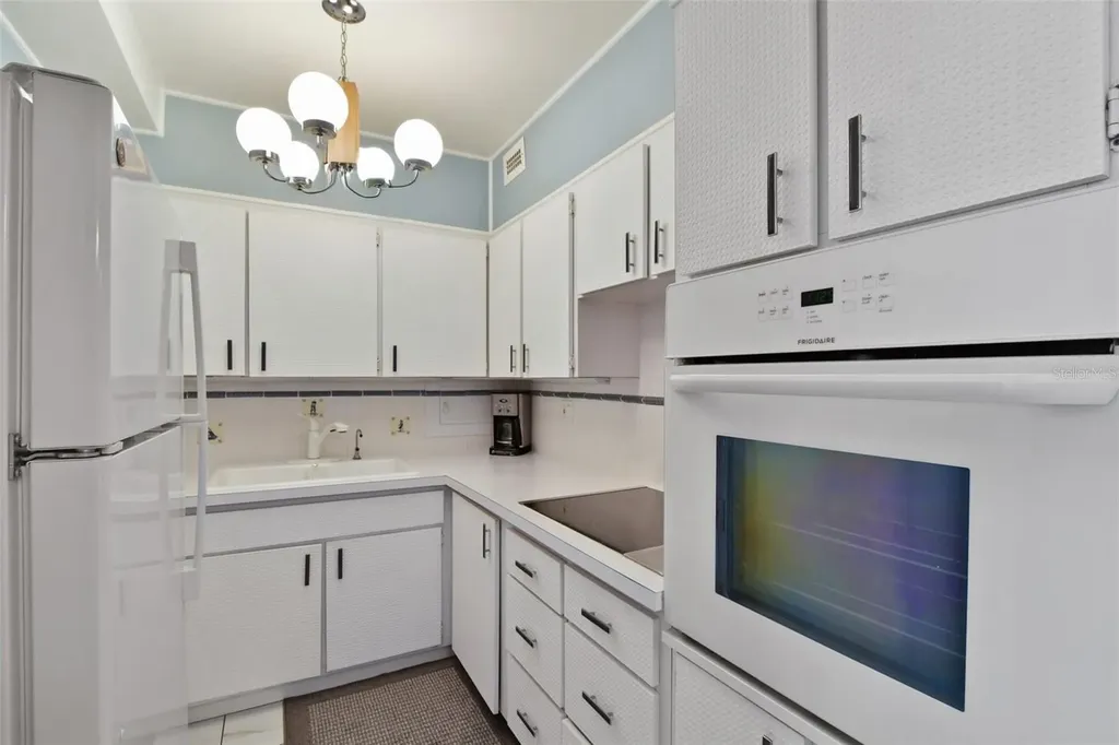 31 Island Way Clearwater Beach FL 33767