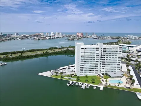 31 Island Way Clearwater Beach FL 33767