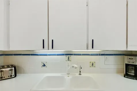 31 Island Way Clearwater Beach FL 33767