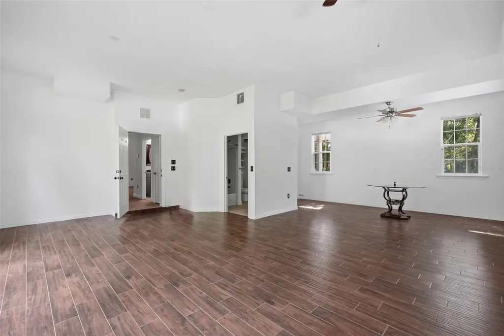 18308 Valor Path Brooksville FL 34604