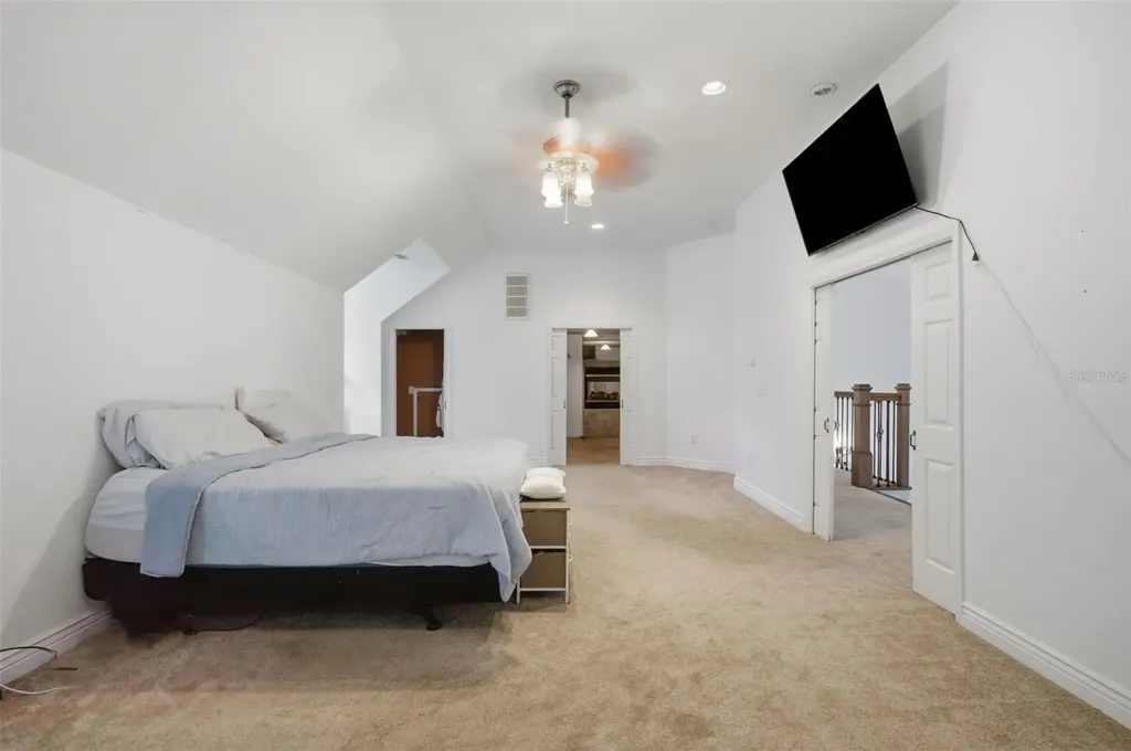 18308 Valor Path Brooksville FL 34604