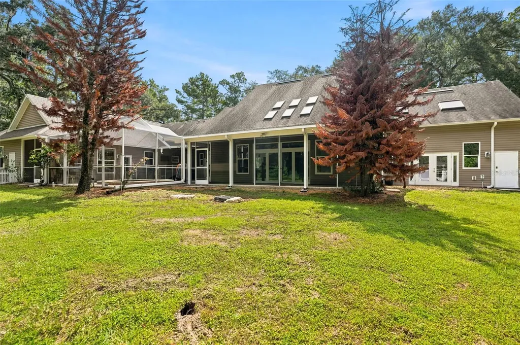 18308 Valor Path Brooksville FL 34604