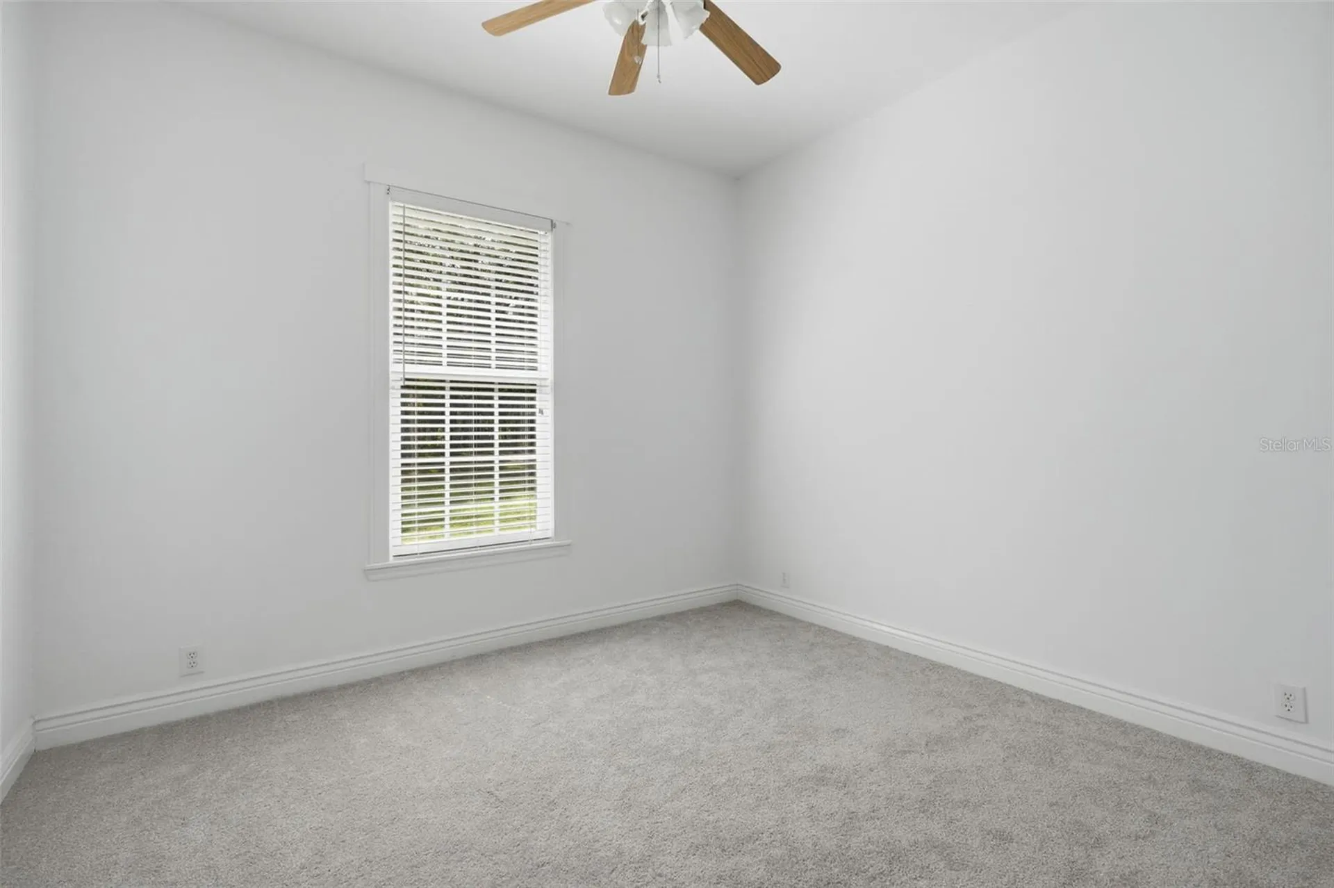 18308 Valor Path Brooksville FL 34604