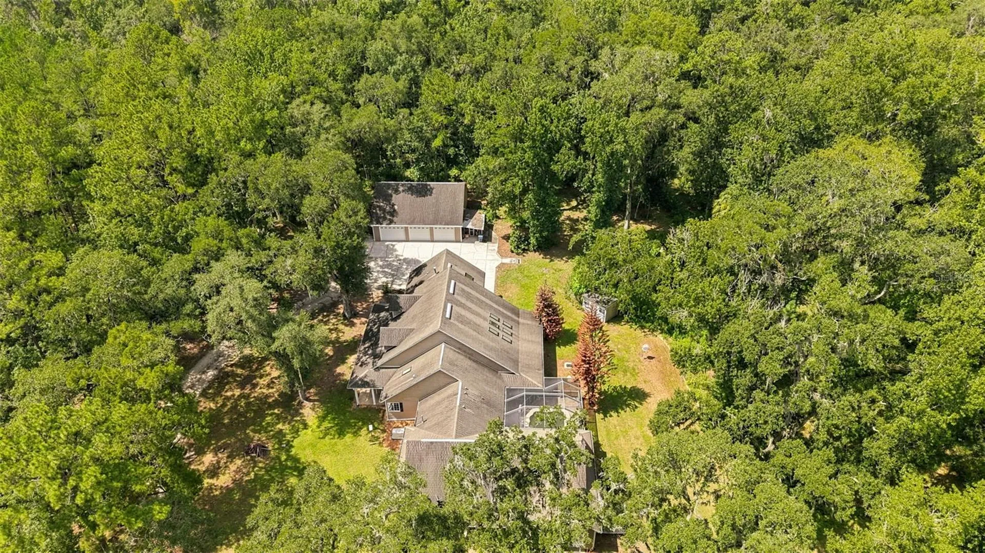 18308 Valor Path Brooksville FL 34604
