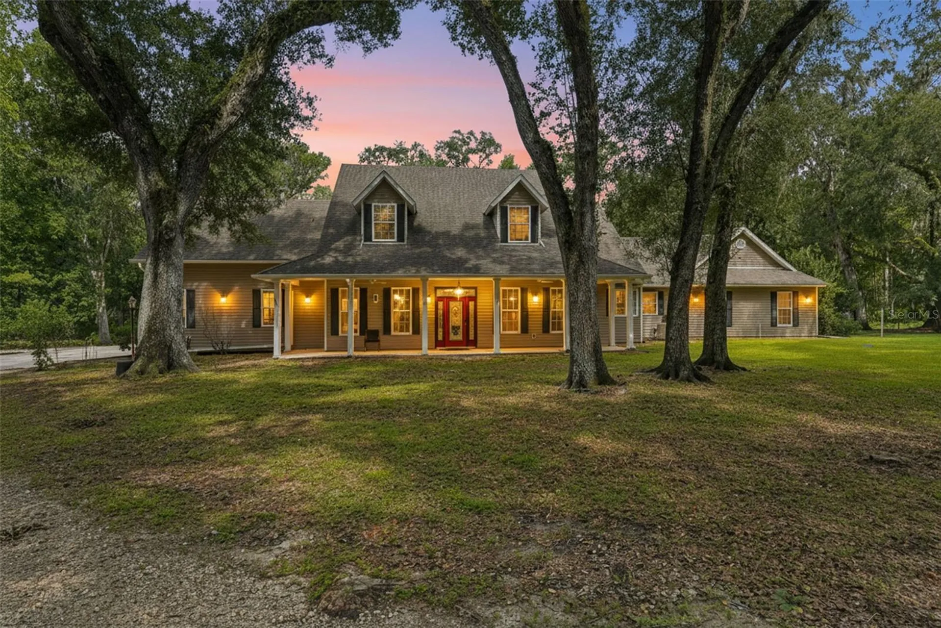 18308 Valor Path Brooksville FL 34604
