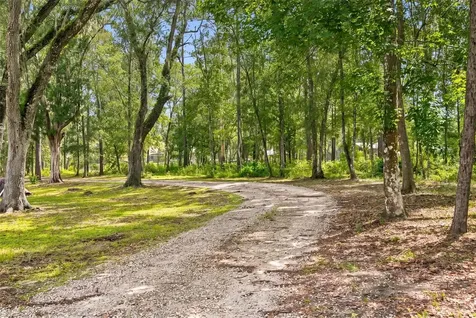 18308 Valor Path Brooksville FL 34604