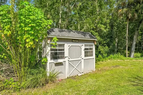 18308 Valor Path Brooksville FL 34604