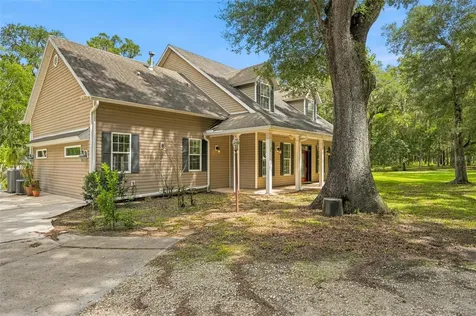 18308 Valor Path Brooksville FL 34604