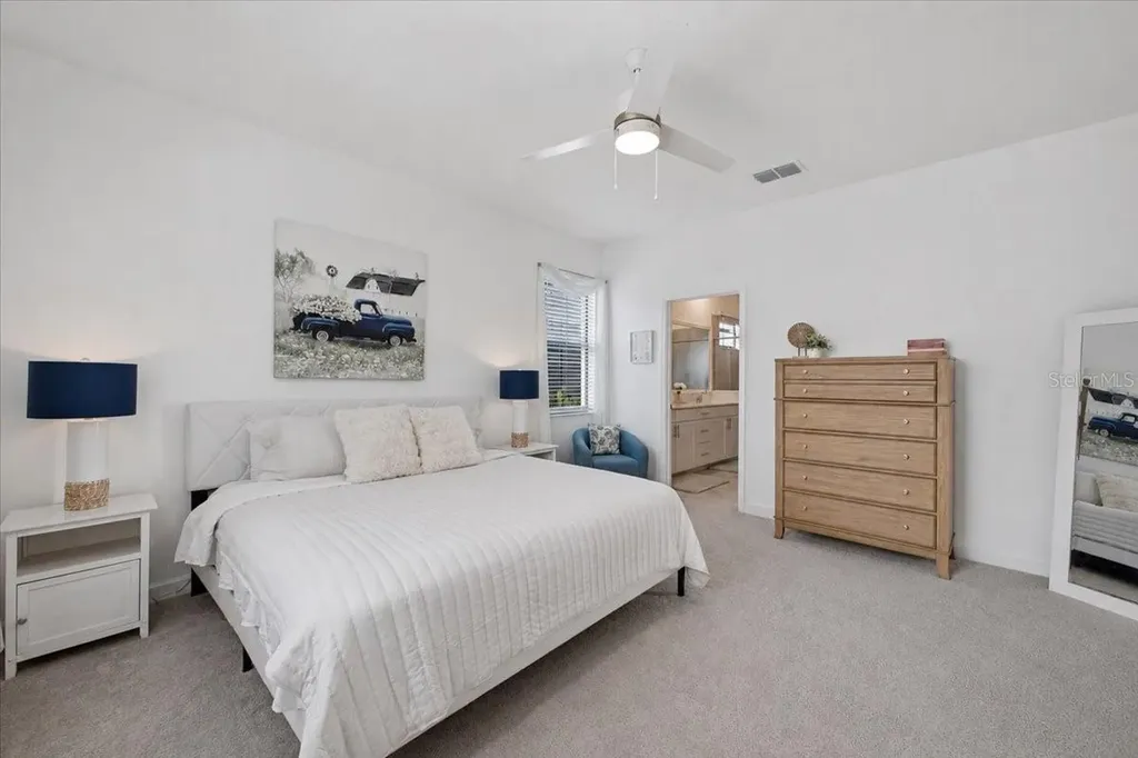 5250 Coral Reef Way Lakewood Ranch FL 34211
