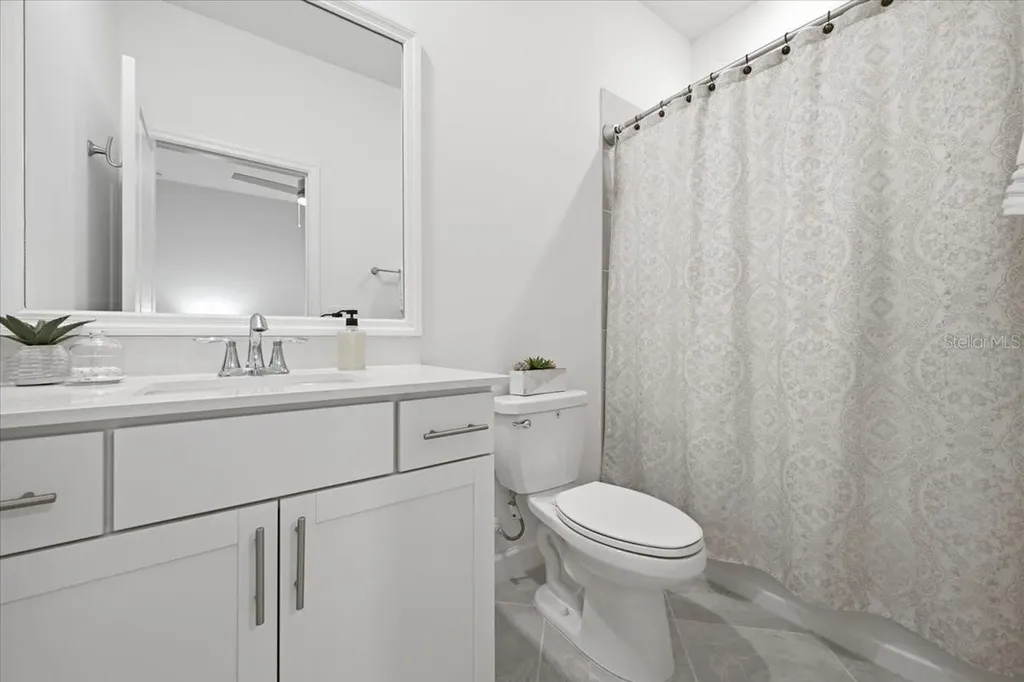 5250 Coral Reef Way Lakewood Ranch FL 34211
