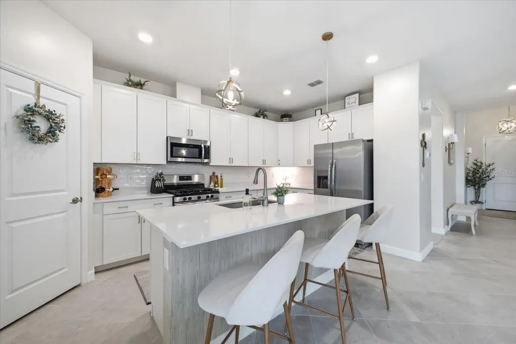5250 Coral Reef Way Lakewood Ranch FL 34211