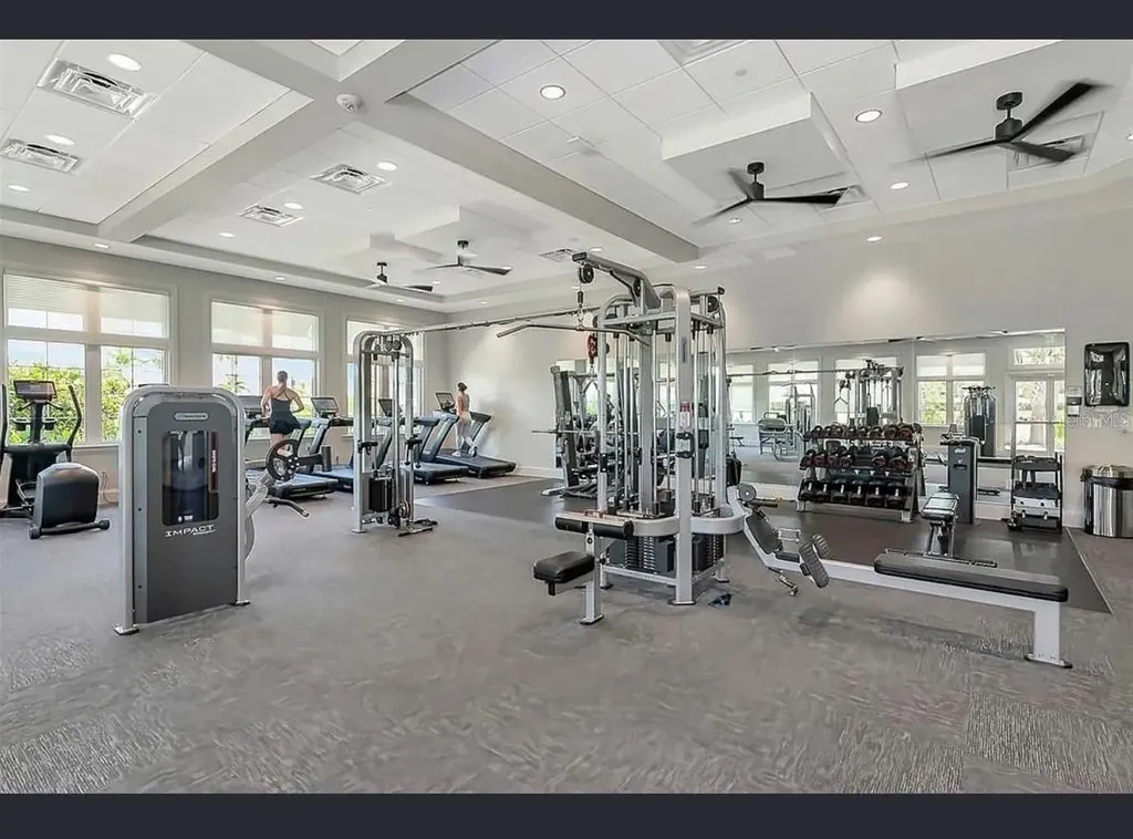 5250 Coral Reef Way Lakewood Ranch FL 34211