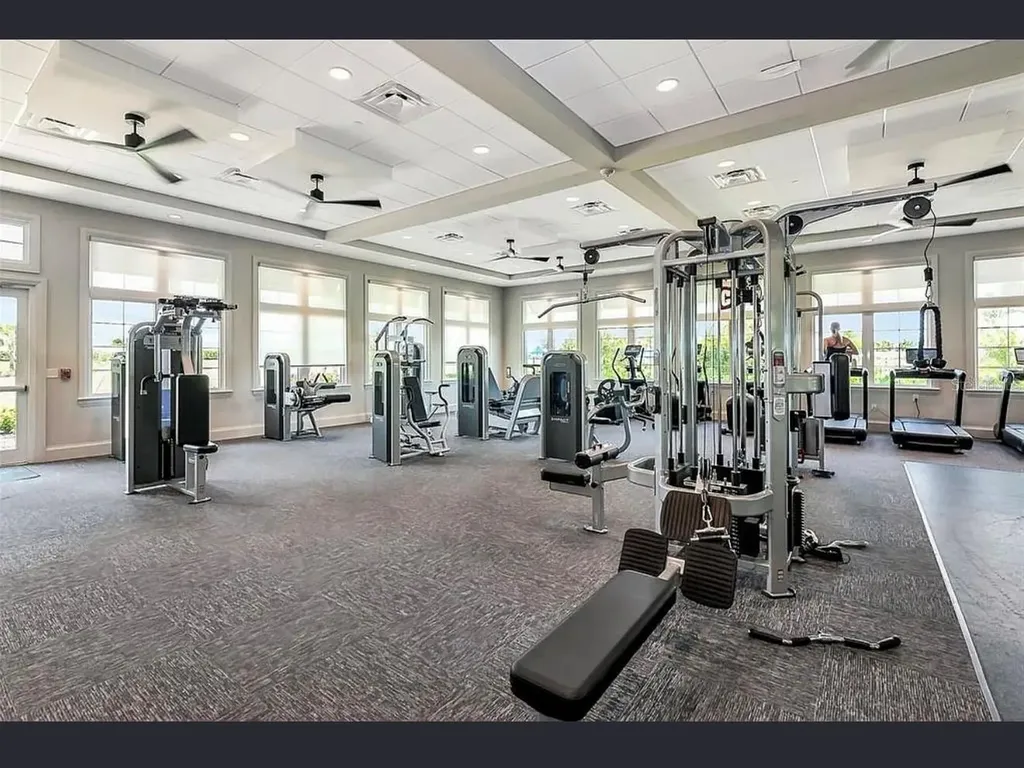 5250 Coral Reef Way Lakewood Ranch FL 34211