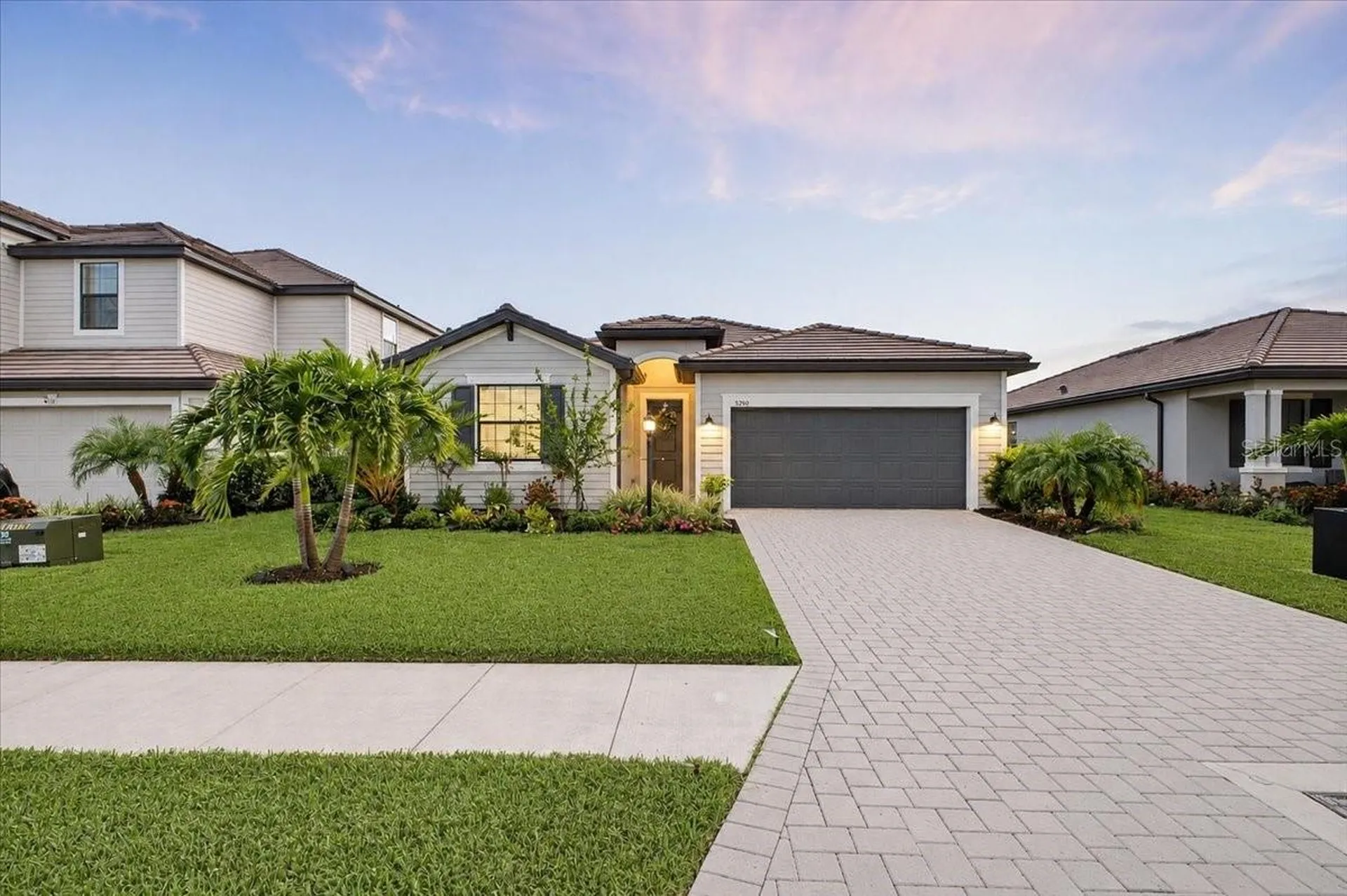 5250 Coral Reef Way Lakewood Ranch FL 34211