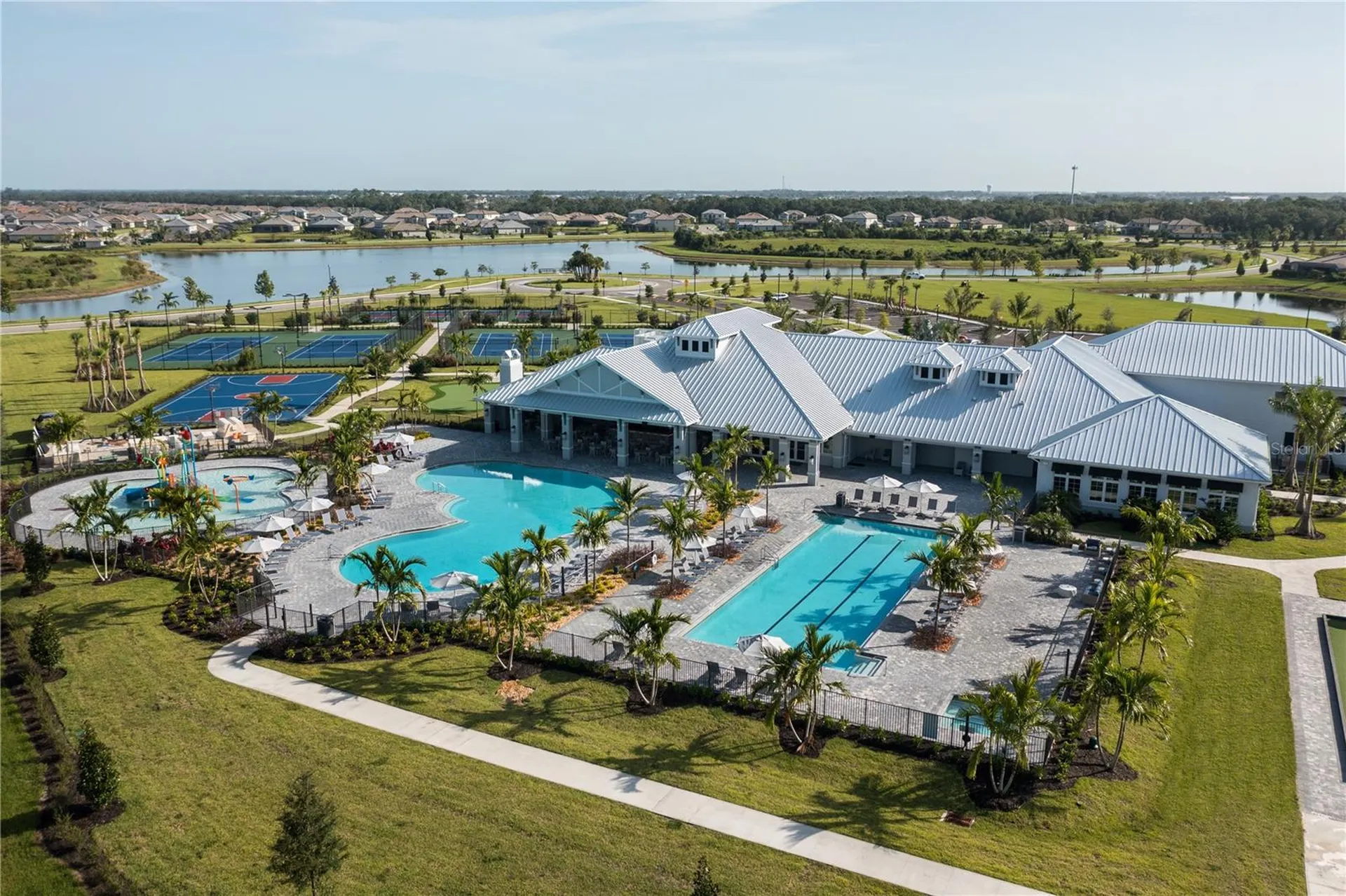 5250 Coral Reef Way Lakewood Ranch FL 34211