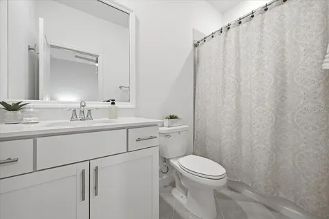 5250 Coral Reef Way Lakewood Ranch FL 34211