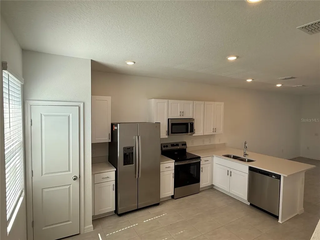 2980 Skyline Loop Kissimmee FL 34758