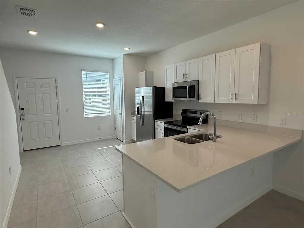 2980 Skyline Loop Kissimmee FL 34758