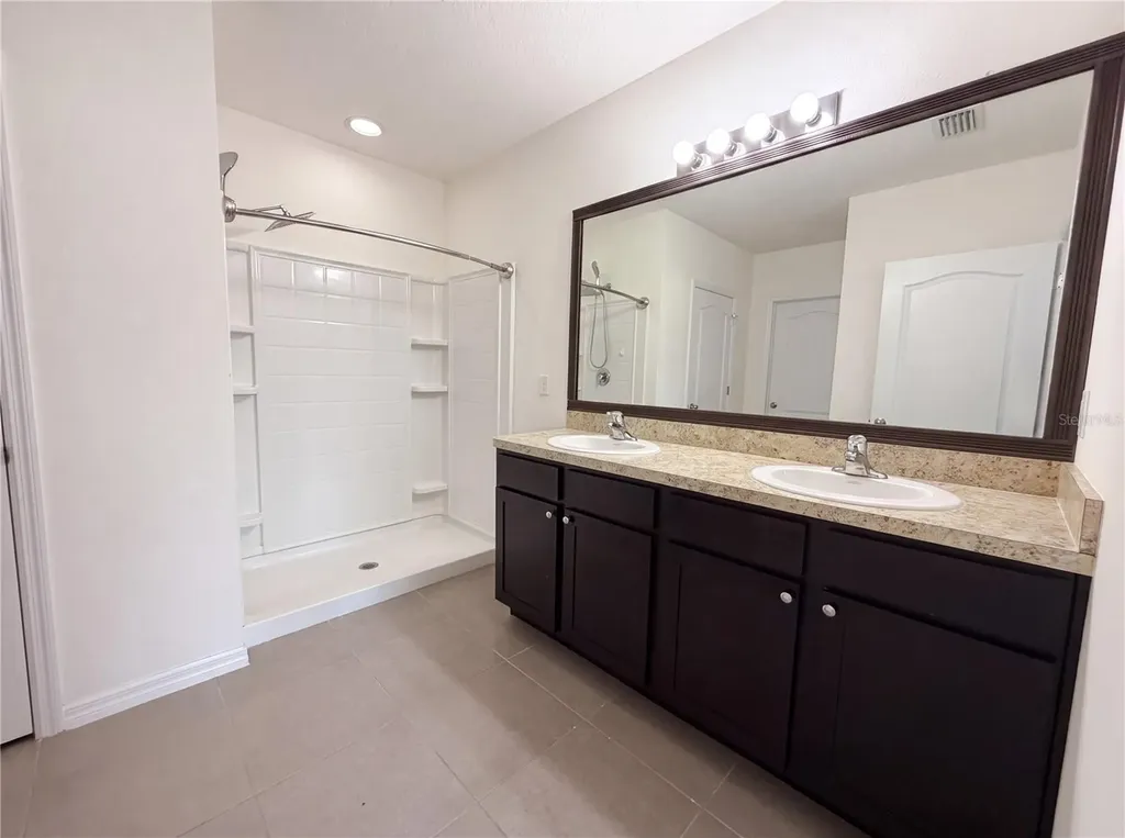 16415 Treasure Point Drive Wimauma FL 33598