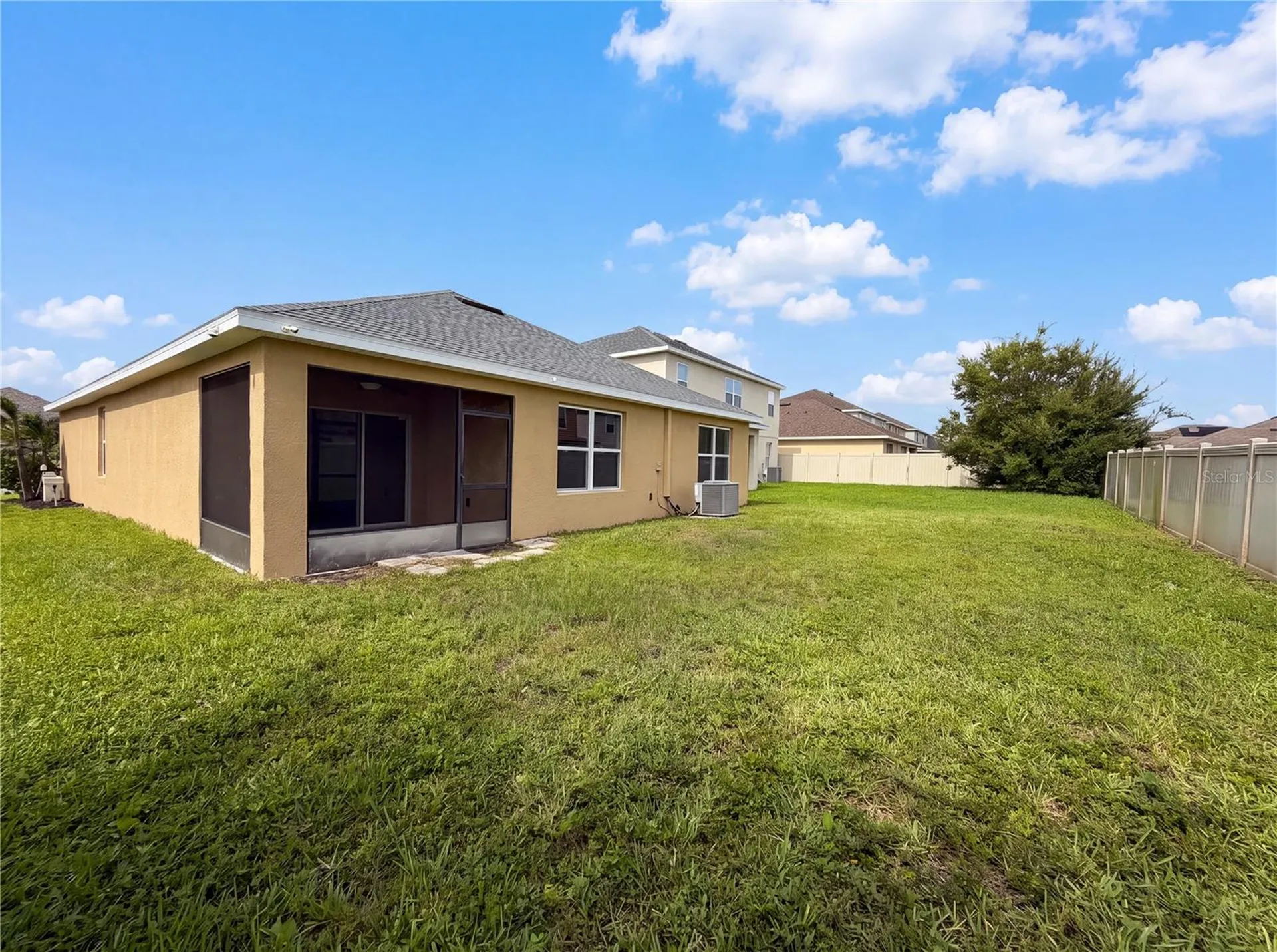 16415 Treasure Point Drive Wimauma FL 33598