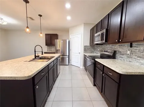 16415 Treasure Point Drive Wimauma FL 33598