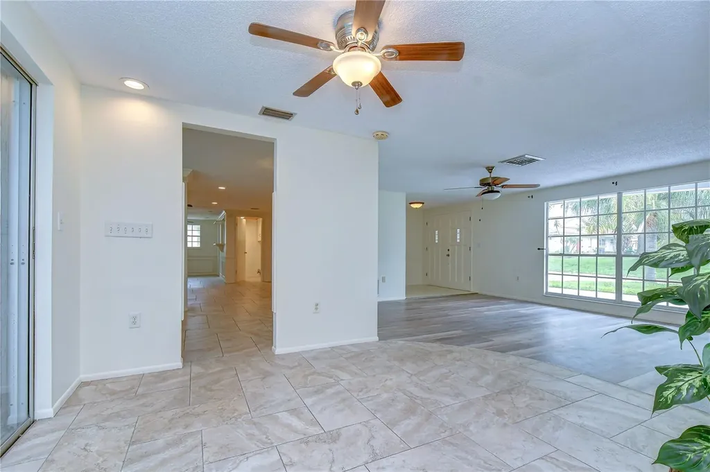 8804 Village Mill Row Hudson FL 34667